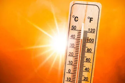 Settimana all'insegna della stabilità in Sicilia: un vasto anticiclone garantisce cielo sereno e temperature in salita fino a giovedì, con qualche temporale pomeridiano possibile solo sulle zone interne. Il meteo regge anche per il ponte del 2 giugno.