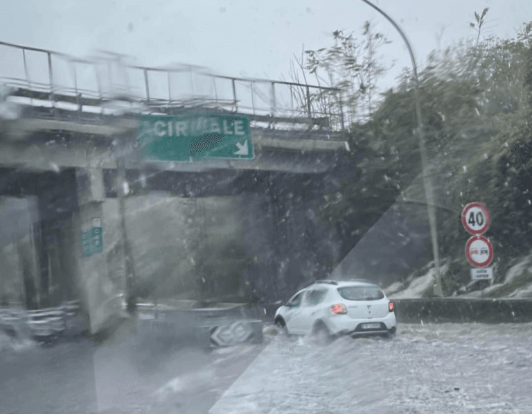 Maltempo, deliberato lo stato di emergenza per 39 comuni della Sicilia Maltempo, governo Schifani delibera stato di crisi regionale e richiede stato di nazionale per 39 Comuni della Sicilia orientale