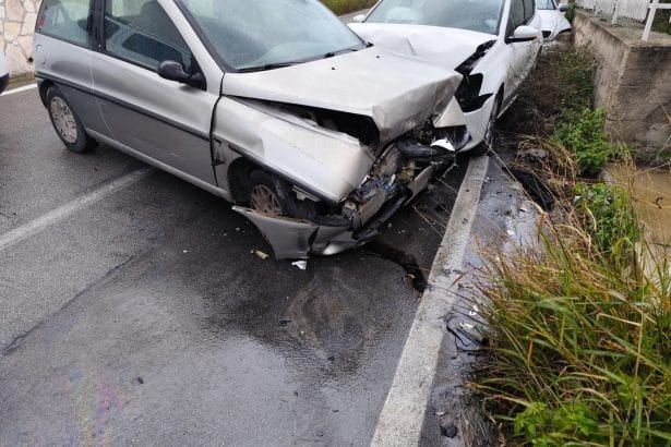 Incidente stradale questa mattina in via Olio di Lino, arteria che collega Monreale al capoluogo siciliano. Tre le vetture coinvolte: una Opel Astra, una Volkswagen Polo e una Lancia Ypsilon. L'impatto è avvenuto intorno alle 7:30.