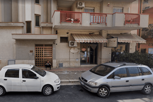 A Misilmeri, in provincia di Palermo, da un paio di giorni, l'attenzione è catalizzata da un evento straordinario. La domanda che serpeggia insistente tra gli abitanti è una sola: "Chi è il fortunato?". Un misterioso giocatore, infatti, ha trasformato un semplice biglietto da 25 euro del Gratta e Vinci in una somma da capogiro: ben 6 milioni di euro, il premio massimo offerto dal "Vinci Super Gold".