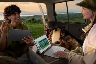 Per chiunque lavori nel design, la qualità del display e gli strumenti di input sono essenziali. La chiarezza, la precisione dei colori e la riduzione dell'affaticamento degli occhi consentono ore di lavoro senza disagio. Il MatePad 11.5 punta a offrire tutte e tre le caratteristiche.