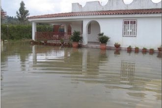Un intervento di completamento delle opere di regimazione idraulica in contrada Piano Stoppa a Misilmeri, nel Palermitano. Lo ha programmato la Struttura per il contrasto del dissesto idrogeologico guidata dal presidente della Regione Siciliana Renato Schifani. «Si tratta di lavori che restituiranno la piena sicurezza di un’intera area – commenta il presidente Schifani – e che consentiranno ai residenti collegamenti sicuri e la messa in sicurezza delle loro abitazioni, a rischio per le alluvioni e gli allagamenti».
