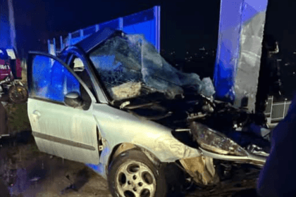 Un drammatico incidente stradale ha sconvolto la comunità di Belmonte Mezzagno. In via Piersanti Mattarella si è verificato uno schianto autonomo che è costato la vita a Christian Matteo D'Agostino, un ragazzo di appena 24 anni.