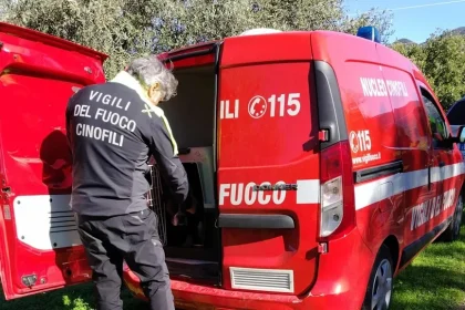 Sono ore di grande apprensione a Castelbuono, nel cuore delle Madonie, dove da ieri mattina proseguono senza sosta le ricerche di un uomo di 49 anni del posto. Dell'uomo, residente in contrada Marchese, si sono perse completamente le tracce dopo che la sua auto è stata ritrovata abbandonata nei pressi di un pozzo in contrada Piano Grande, un dettaglio che ha immediatamente fatto scattare il massimo allarme.