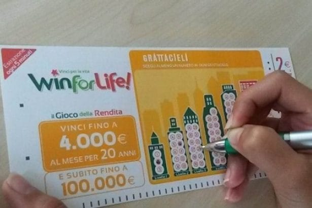 La fortuna bussa nelle Madonie. Nell'estrazione di venerdì 21 novembre è stata vinta una casa più 200.000 euro subito grazie a VinciCasa, il gioco di Win for Life di Sisal, che mette in palio un premio incentrato su un bene concreto e tangibile. Il "5" è stato centrato a Gangi nel punto vendita Sisal Tabacchi situato in via Repubblica, 24. La combinazione vincente: 4, 9, 13, 27 e 34. Il titolare della vincita potrà scegliere la casa che desidera su tutto il territorio italiano e avrà ben 2 anni di tempo per trovarla.
