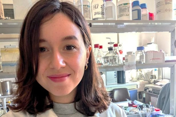 La dott.ssa Roberta Cillari, postdoc del Dipartimento di Scienze e Tecnologie Biologiche, Chimiche e Farmaceutiche (STEBICEF) dell’Università di Palermo, si è aggiudicata per la seconda volta la Post-Doctoral Fellowship di Fondazione Umberto Veronesi (FUV), ottenuta tramite bando internazionale competitivo.