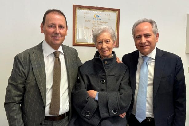 Palermo 17.12.2025- ARNAS “Civico Di Cristina Benfratelli” di Palermo, intitola l’UTIC (Unita’ di Terapia Intensiva Cardiologica) dell’UOC “Cardiologia” diretta dal dr. Ignazio Maria Smecca (presidio ospedaliero “Civico”) alla memoria del compianto medico cardiologo dr. Ettore D’Antonio.