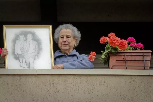 È morta Anna Falcone, sorella maggiore di Giovanni ucciso nella strage di Capaci. Anna Falcone era la prima di tre fratelli, aveva 95 anni. Con la sorella Maria aveva contribuito alla creazione della Fondazione intestata al magistrato.