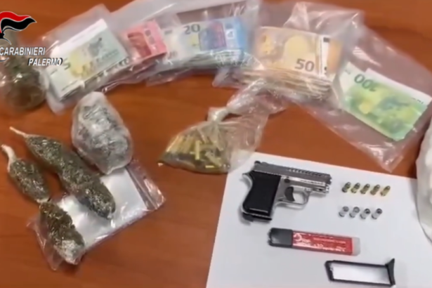 Operazione antidroga e antimafia allo Zen 2: i Carabinieri della Compagnia San Lorenzo, coadiuvati dal Nucleo operativo e dalle stazioni dipendenti, con il supporto del Nucleo Radiomobile, dei Cinofili di Palermo-Villagrazia e del 9° Nucleo Elicotteri, hanno portato a termine un'importante azione di contrasto alla criminalità comune e al degrado urbano nel quartiere, infliggendo un duro colpo alle centrali dello spaccio e ai possessori di arsenali illegali.
