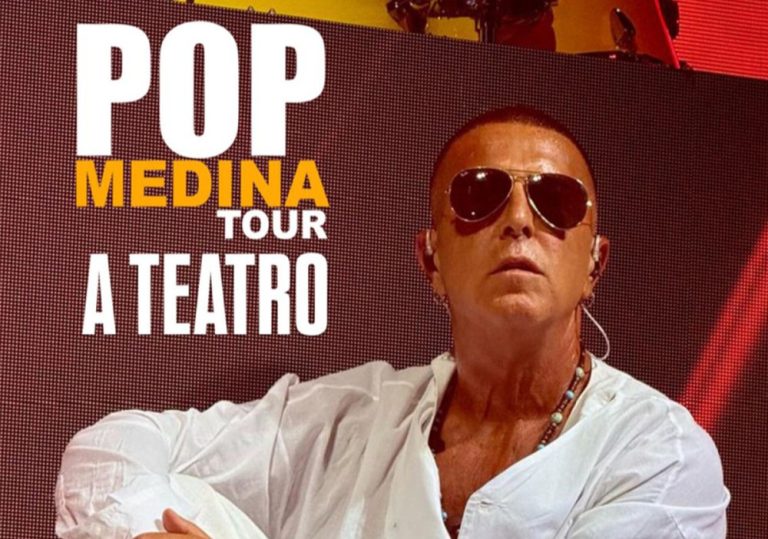 Franco Ricciardi torna a esibirsi in Sicilia con il Pop Medina Tour, il progetto live che prende il nome dall’album pubblicato nel 2025 e che rappresenta un viaggio musicale profondo, diretto alle radici culturali e sonore del Mediterraneo. Un tour che attraversa i palcoscenici di tutta Italia e che racconta, attraverso la musica, la fusione tra la tradizione napoletana e quella araba, in un dialogo intenso fatto di emozioni, memoria e identità.