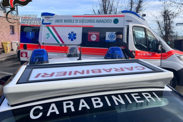 Tragedia al seggio a Palermo, scrutatore muore d'infarto Dramma nel quartiere Pagliarelli di Palermo. Intorno a mezzogiorno, un uomo di 57 anni, Flaminio Puma, architetto del Comune di Palermo, impegnato nelle operazioni di voto per il referendum sulla giustizia, è stato colto da un malore improvviso che non gli ha lasciato scampo.
