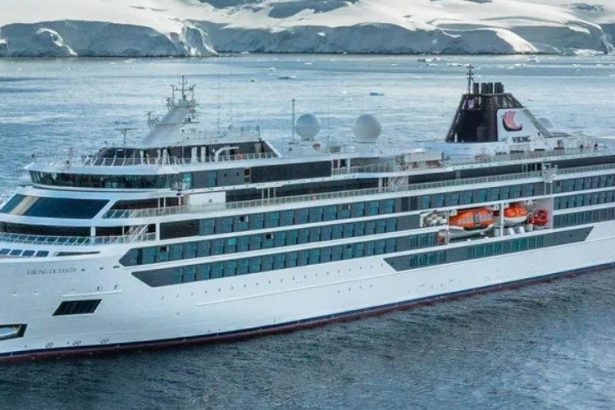 Le signore dei ghiacci nascono a Palermo: Fincantieri costruirà le nuove navi Viking Il legame tra Fincantieri e Viking si consolida con un nuovo accordo di altissimo profilo strategico. Il colosso della cantieristica italiana ha annunciato l'acquisizione di un ordine per la realizzazione di due navi da crociera "expedition", destinate a solcare le rotte polari più remote. L'intesa non si ferma qui: è stata siglata anche un'opzione per ulteriori due unità oceaniche, portando a 26 il totale delle navi nate dalla collaborazione tra i due gruppi iniziata nel 2012.