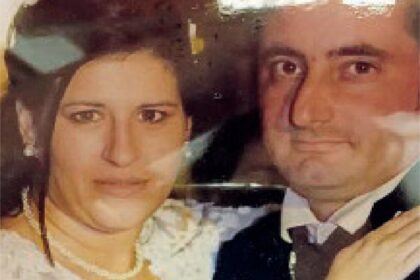 Gherda Caruso trovata morta in casa a Palermo. Il marito è indagato, la famiglia non crede alla morte naturale. Domani l'autopsia.