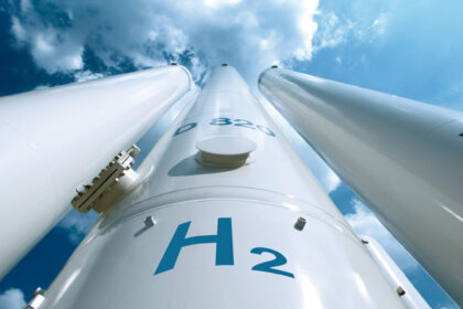 Oltre 31 milioni di euro di fondi Fesr 2021-2027 per lo sviluppo della filiera dell’idrogeno in Sicilia. È quanto prevede una delibera approvata oggi dalla giunta regionale su proposta dell’assessore all’Energia e ai servizi di pubblica utilità Francesco Colianni.