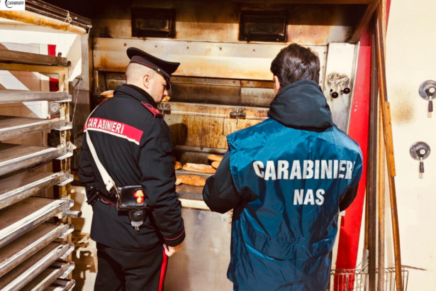 Controlli NAS nelle pasticcerie, sequestrati 200 kg di dolci, 10mila euro di multe I Carabinieri del Nucleo Antisofisticazioni e Sanità (NAS) di Palermo hanno effettuato controlli mirati nelle pasticcerie del capoluogo durante il periodo pasquale, periodo in cui la produzione di dolci tradizionali registra un forte aumento. L’obiettivo delle verifiche era garantire che i prodotti immessi sul mercato rispettassero gli standard di sicurezza e qualità, a tutela della salute dei consumatori.