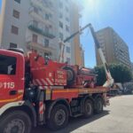 “Da oggi parte per noi una grande mobilitazione unitaria sul tema della salvaguardia della vita dei lavoratori. Non è più accettabile assistere a questi gravissimi episodi e a questa scia di sangue. Nei prossimi giorni definiremo le iniziative attraverso le assemblee con i lavoratori, perché è giunto il momento di agire per salvare delle vite”. Annunciano cosi la mobilitazione unitaria, Cgil Cisl Uil Palermo e Fillea Cgil, Filca Cisl e Feneal Uil Palermo, con i segretari generali Mario Ridulfo, Federica Badami, Luisella Lionti, Piero Ceraulo, Francesco Danese e Pasquale De Vardo, sul tema della sicurezza sul lavoro, dopo l’ennesimo grave episodio di stamani a Palermo, in cui sono morti due operai edili e ferito gravemente un altro lavoratore.