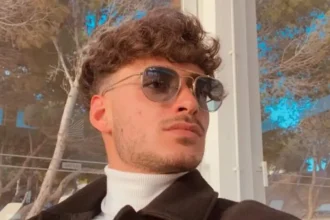Favara piange Gabriele Vaccaro, il 25enne originario del comune agrigentino ucciso a Pavia nella notte tra sabato e domenica. Per il suo omicidio è stato fermato un 17enne di origini egiziane, al termine di un lungo interrogatorio in Questura.