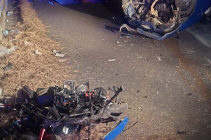 Incidente mortale a Portella di Mare: 18enne muore nello scontro tra auto e motorino elettrico