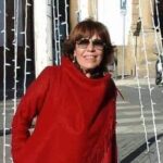 Una donna di 75 anni originaria di Joppolo Giancaxio è morta all'ospedale San Raffaele di Milano dopo essere stata travolta da un'auto mentre attraversava sulle strisce pedonali. Il conducente, un 38enne risultato positivo all'alcol e alla cocaina, è fuggito senza prestare soccorso ed è stato arrestato circa quaranta minuti dopo.