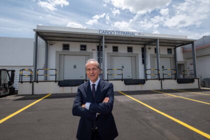 All’aeroporto di Palermo apre il nuovo cargo terminal, un’importante infrastruttura moderna ed efficiente, con spazi tre volte più grandi rispetto a quelli utilizzati nel passato, in grado di gestire agevolmente il traffico merci.