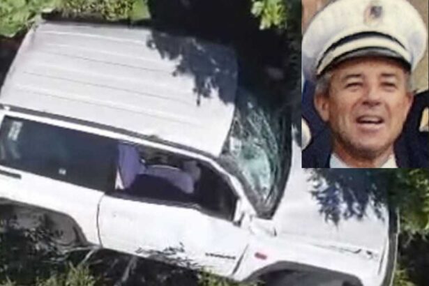 Schiacciato dalla propria auto precipitata in un burrone: muore davanti il figlio ex ispettore di polizia locale Non è sopravvissuto Francesco Patamia, 68 anni, ex ispettore della Polizia locale di Acireale: l'uomo è rimasto travolto dalla sua Suzuki Vitara, scivolata oltre il ciglio di un terreno privato e caduta in un dirupo di circa quattro metri nella frazione marinara di Santa Maria La Scala. Inutile ogni tentativo di soccorso: i sanitari del 118, giunti sul posto insieme ai Vigili del fuoco e agli agenti della Polizia locale, non hanno potuto fare altro che accertarne il decesso.