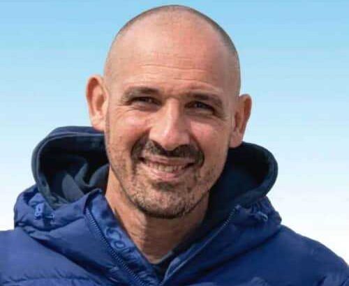 Non ce l'ha fatta Bartolomeo Milazzo, 41 anni, colto da un improvviso collasso mentre era in servizio in un supermercato di Marsala. I soccorsi sono intervenuti tempestivamente, ma ogni tentativo di rianimarlo si è rivelato vano.