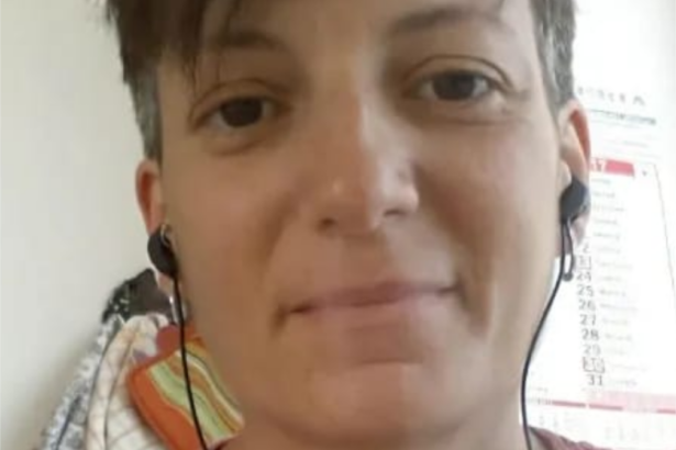 È scomparsa da Palermo il 5 maggio scorso e da allora non si hanno più notizie. Francesca Lino, 47 anni, è uscita di casa intorno alle 12:40 da via Santa Maria di Gesù e da quel momento ogni traccia si è perduta. L'associazione Penelope Sicilia ha lanciato un appello urgente per ritrovarla.