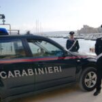 I Carabinieri della Stazione di Castellammare del Golfo hanno denunciato due soggetti stranieri di 26 e 36 anni dimoranti in quel centro a seguito di un’attività di indagine scaturita dopo una denuncia per rapina.