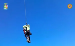 Intervento congiunto del Servizio Regionale Sicilia del Corpo Nazionale Soccorso Alpino e Speleologico (CNSAS) e dell’Aeronautica Militare alla Riserva Naturale Orientata dello Zingaro.