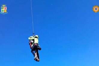 Intervento congiunto del Servizio Regionale Sicilia del Corpo Nazionale Soccorso Alpino e Speleologico (CNSAS) e dell’Aeronautica Militare alla Riserva Naturale Orientata dello Zingaro.