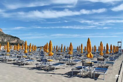 Da oggi il litorale mondellano cambia volto: dopo l'ordinanza del Cga che ha confermato la gestione a Italo Belga fino al 30 settembre, la storica società riprende possesso della spiaggia con montaggio delle cabine, pulizia e sorveglianza.