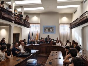 CASTIGLIONE DI SICILIA(Ct) L’Amministrazione comunale ha consegnato targhe premio alle classi e studenti vincitori di vari concorsi nazionali
