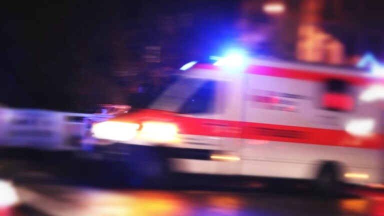 ambulanza ambulanze 118 soccorsi soccorritori paramedici incidente 8 1200x675 1