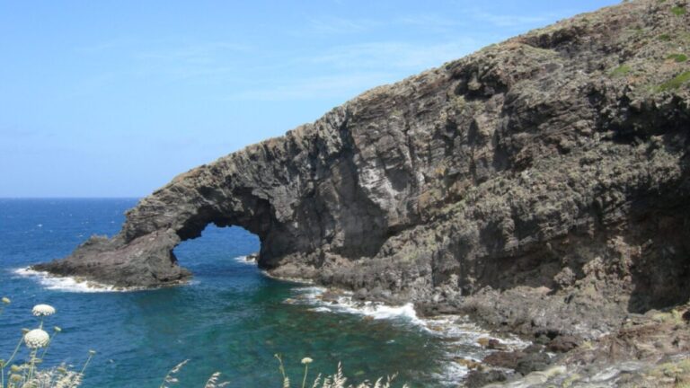 pantelleria classifica guardian spiagge italiane libere discover