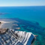 Scala dei Turchi tra le spiagge più belle d'Italia: cosa cambia per chi la visita quest'estate