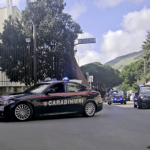 Una telefonata allarmante, un sedicente appartenente alle forze dell'ordine dall’altro capo del filo e il pretesto di un’autovettura coinvolta in una grave rapina a Palermo. C’erano tutti gli ingredienti della classica "truffa del sedicente Carabiniere " nell'episodio sventato dai militari dell’Arma.